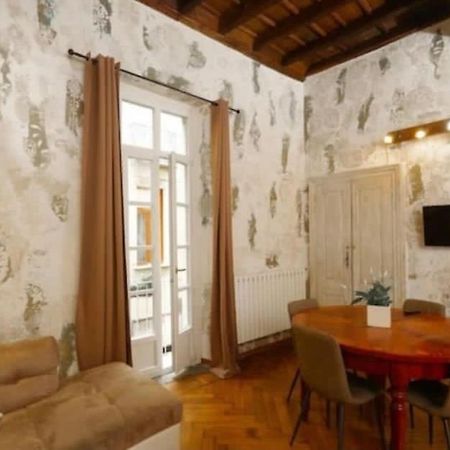 Elegante Appartamento Nel Cuore Di Torino Exteriör bild